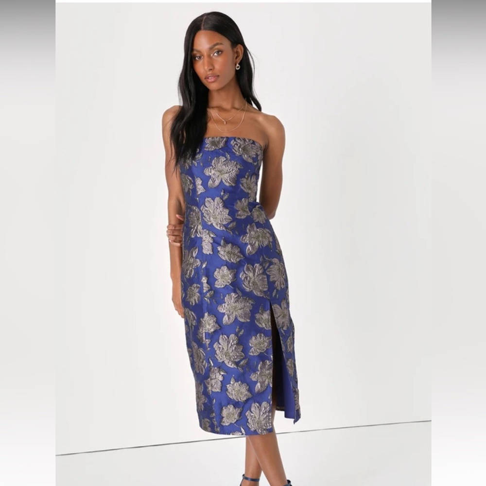 NWT - Navy Blue Floral Jacquard Strapless Midi Dress